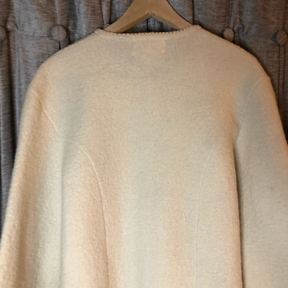 Vintage Tally Ho Cream Wool Floral Engraved Button Front Jacket Size 12 - Picture 4 of 15